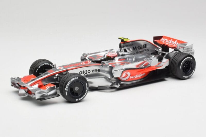 McLaren MP4-22 #2 L. Hamilton Canadian GP Winner 2007 Minichamps 1:18 530071822 Métal Moulé