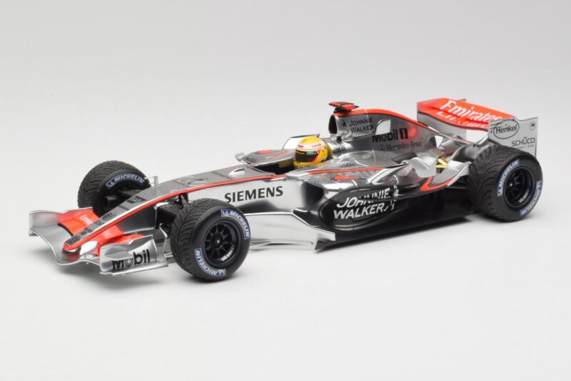 McLaren MP4-25 Mercedes #2 L. Hamilton Showcar 2010 Minichamps 1:18 110100006-R1 Métal Moulé