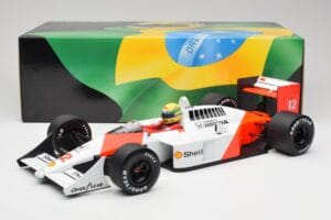McLaren Honda MP4/4 Marlboro #12 A. Senna F1 World Champion 1988 Minichamps 1:12 540881212 Métal Moulé — image 6 sur 6