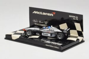 McLaren MP4/98T 2-Seater M. Hakkinen / E. Hakkinen F1 2000 Minichamps 1:43 530984378 Métal Moulé — image 3 sur 4