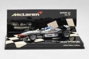 McLaren MP4/98T 2-Seater M. Hakkinen / E. Hakkinen F1 2000 Minichamps 1:43 530984378 Métal Moulé