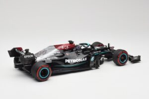 Mercedes AMG W12 Petronas #44 L. Hamilton Spanish GP 100th Pole 2021 Minichamps 1:18 110210444 Résine — image 2 sur 7