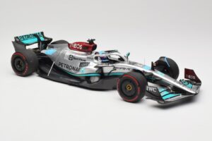 Mercedes AMG W13 E Performance Petronas #63 G. Russell Brazilian GP 1st Win 2022 Minichamps 1:18 110222163 Résine — image 4 sur 7