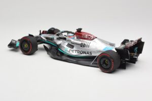 Mercedes AMG W13 E Performance Petronas #63 G. Russell Brazilian GP 1st Win 2022 Minichamps 1:18 110222163 Résine — image 5 sur 7