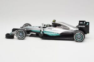 Mercedes AMG W07 #6 N. Rosberg Australia GP Winner 2016 Minichamps 1:18 110160006 Métal Moulé — image 3 sur 7