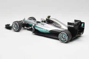 Mercedes AMG W07 #6 N. Rosberg Australia GP Winner 2016 Minichamps 1:18 110160006 Métal Moulé — image 5 sur 7