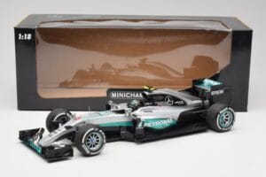 Mercedes AMG W07 #6 N. Rosberg Australia GP Winner 2016 Minichamps 1:18 110160006 Métal Moulé — image 6 sur 7