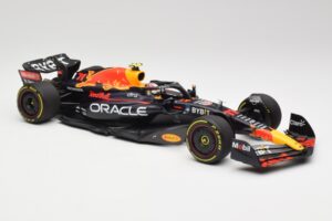 Oracle Red Bull Racing RB18 #11 S. Perez Abu Dhabi GP 2022 Minichamps 1:18 110222211 Métal Moulé — image 4 sur 7