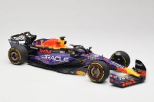 Oracle Red Bull Racing RB19 #33 M. Verstappen Las Vegas GP Winner 2023 Minichamps 1:18 110232201 Résine — image 4 sur 7