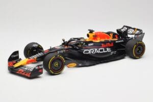 Oracle Red Bull Racing RB19 #1 M. Verstappen Winner Abu Dhabi GP 2023 Minichamps 1:18 110232301 Métal Moulé