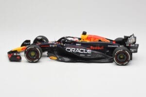 Oracle Red Bull Racing RB20 #1 M. Verstappen Winner Bahrain GP 2024 Minichamps 1:18 110240101 Métal Moulé — image 3 sur 7