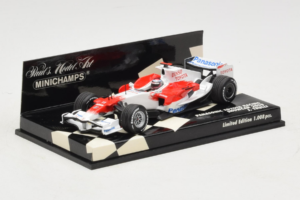 Toyota TF108 #9 J. Trulli Panasonic Toyota Racing Showcar F1 2008 Minichamps 1:43 400080081 Métal Moulé — image 2 sur 5