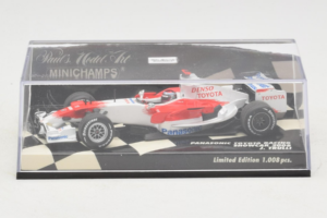 Toyota TF108 #9 J. Trulli Panasonic Toyota Racing Showcar F1 2008 Minichamps 1:43 400080081 Métal Moulé — image 4 sur 5