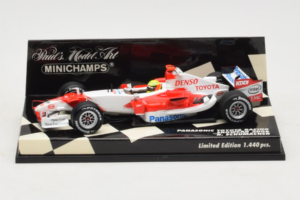 Toyota TF106 Panasonic #11 R. Schumacher Panasonic Toyota Racing Showcar 2006 Minichamps 1:43 400060077 Métal Moulé