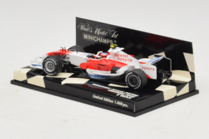 Toyota T. Glock Panasonic Toyota Racing Showcar F1 2008 Minichamps 1:43 400080082 Métal Moulé — image 3 sur 5