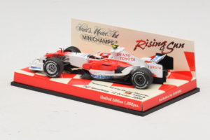 Panasonic Toyota Racing TF108 T. Glock F1 Showcar 2008 Minichamps 1:43 403080082 Métal Moulé — image 3 sur 5