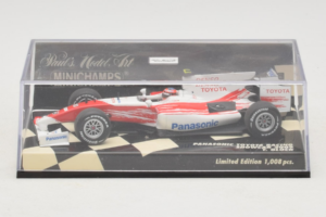 Toyota TF109 #10 T. Glock Panasonic Toyota Racing Showcar F1 2009 Minichamps 1:43 400090080 Métal Moulé — image 4 sur 5