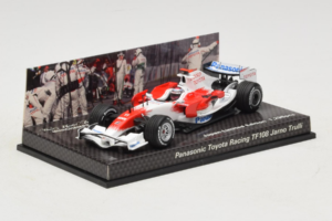 Toyota TF108 #12 J. Trulli Panasonic Toyota Racing F1 2008 Minichamps 1:43 AM61151 Métal Moulé — image 2 sur 6