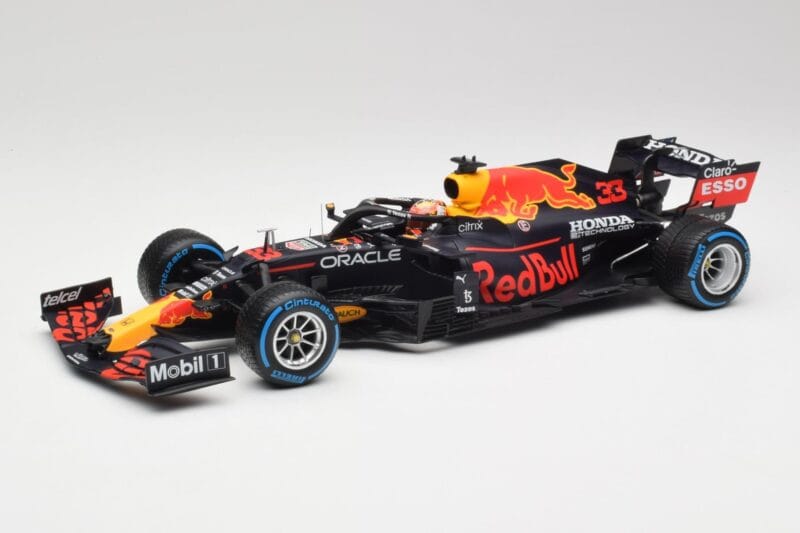 Red Bull Racing Honda RB16B #33 M. Verstappen Turkish GP 2nd Place 2021 Minichamps 1:18 110211633 Métal Moulé