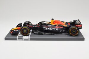 Oracle Red Bull Racing RB18 #33 M. Verstappen Mexican GP 2022 Minichamps 1:18 113222001 Résine