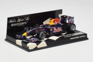 Red Bull Racing Renault RB5 #14 M. Webber Race Car 2009 Minichamps 1:43 400090114 Métal Moulé — image 2 sur 5