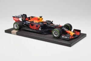 Red Bull RB15 #33 M. Verstappen German GP Winner Wet 2019 Minichamps 1:18 113191133 Métal Moulé — image 4 sur 7