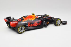 Red Bull RB15 #10 P. Gasly F1 2019 Minichamps 1:18 110190010 Métal Moulé — image 2 sur 7