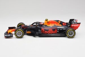 Red Bull RB15 #10 P. Gasly F1 2019 Minichamps 1:18 110190010 Métal Moulé — image 3 sur 7