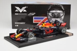 Red Bull RB16 #33 M. Verstappen Red Bull Racing 70th Anniversary GP Winner 2020 Minichamps 1:18 113200533-M1 Résine — image 7 sur 7