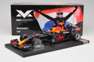 Red Bull RB16B #33 M. Verstappen Dutch GP Winner 2021 Minichamps 1:18 113212533 Métal Moulé — image 6 sur 7