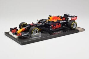 Red Bull RB16B #33 M. Verstappen France GP Winner 2021 Minichamps 1:18 113210833 Métal Moulé — image 2 sur 7