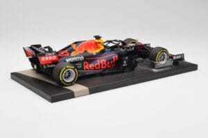 Red Bull RB16B #33 M. Verstappen France GP Winner 2021 Minichamps 1:18 113210833 Métal Moulé — image 3 sur 7