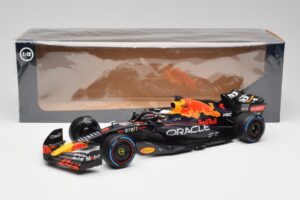 Red Bull RB18 #1 M. Verstappen Monaco GP 3rd Wet 2022 Minichamps 1:18 110220701 Métal Moulé — image 6 sur 7