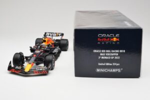 Red Bull RB18 #1 M. Verstappen Monaco GP 3rd Wet 2022 Minichamps 1:18 110220701 Métal Moulé — image 7 sur 7