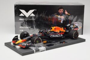 Red Bull RB18 #1 M. Verstappen Miami GP 2022 Winner Minichamps 1:18 113220301 Résine — image 7 sur 7