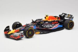 Red Bull RB19 #1 M. Verstappen Austin GP Winner 2023 Minichamps 1:18 110231901 Métal Moulé