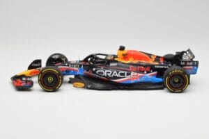 Red Bull RB19 #11 S. Perez Austin GP 2023 Minichamps 1:18 110231911 Métal Moulé — image 3 sur 6