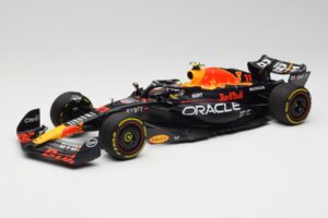 Red Bull RB19 #11 S. Perez Italian GP 2nd 2023 Minichamps 1:18 110231511 Métal Moulé