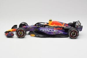 Red Bull RB19 #11 S. Perez Las Vegas GP 3rd 2023 Minichamps 1:18 110232211 Métal Moulé — image 3 sur 6