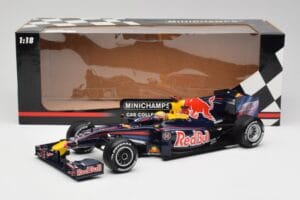 Red Bull RB3 #2 M. Webber F1 2007 Minichamps 1:18 110110272 Métal Moulé — image 6 sur 6