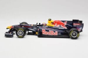 Red Bull RB5 #14 M. Webber Chinese GP 2nd 2009 Minichamps 1:18 150090114 Métal Moulé — image 3 sur 6