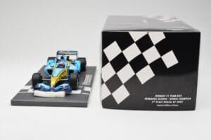 Renault F1 Team R25 #5 F. Alonso 3rd Place Brazil GP 2005 World Champion Minichamps 1:18 117051705 Métal Moulé — image 6 sur 7