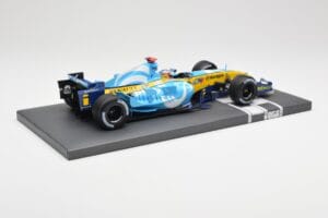 Renault F1 Team R25 #5 F. Alonso Winner French GP 2005 Minichamps 1:18 117051005 Métal Moulé — image 3 sur 7