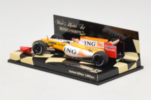 Renault R29 #8 N. Piquet Jr. Showcar F1 2009 Minichamps 1:43 400090078 Métal Moulé — image 3 sur 5