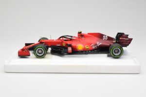 Scuderia Ferrari SF21 #55 C. Sainz Emilia Romagna GP 2021 BBR 1:18 BBR211855 Métal Moulé — image 3 sur 7