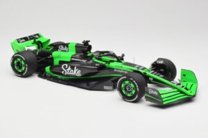 Stake F1 Team Kick Sauber C44 #77 V. Bottas Emilia Romagna GP 2024 Minichamps 1:18 147240177 Métal Moulé — image 4 sur 7