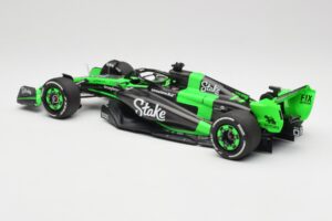 Stake F1 Team Kick Sauber C44 #77 V. Bottas Emilia Romagna GP 2024 Minichamps 1:18 147240177 Métal Moulé — image 5 sur 7