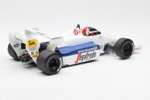 Toleman Hart TH184 #20 J. Ceccotto French GP 1984 Minichamps 1:18 100840020 Métal Moulé — image 2 sur 6