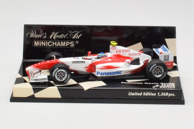 Toyota TF104 Panasonic Racing #0 R. Zonta 3rd Driver 2004 Minichamps 1:43 400040038 Métal Moulé
