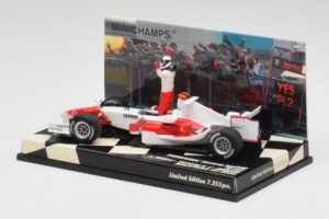 Toyota TF105 #16 J. Trulli Malaysia GP Podium 2005 Minichamps 1:43 400050116 Métal Moulé — image 3 sur 4